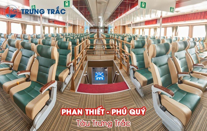 ghe pho thong tau trung trac