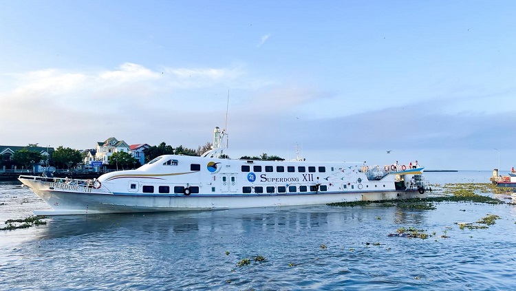 Giá Vé Tàu Rạch Giá Hòn Sơn 2025: Lịch Tàu & Đặt Vé Online